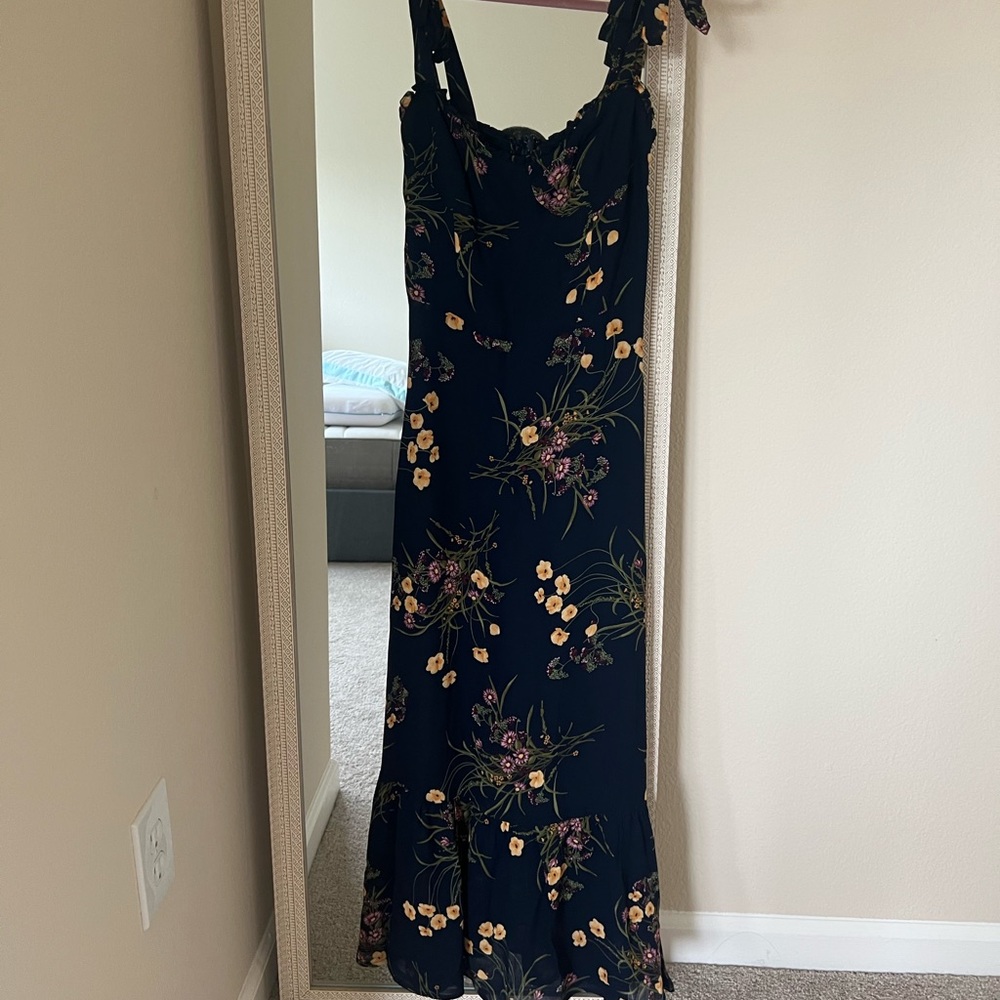 COPY - Reformation Size 2 dress. Worn once for a wedding!